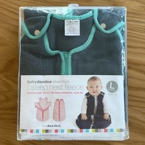 Fleece sleepsack with zip front and snap shoulders